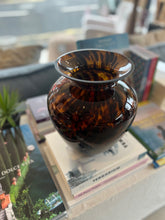 Load image into Gallery viewer, Leopard Print Glass Vase - MarramTrading.com
