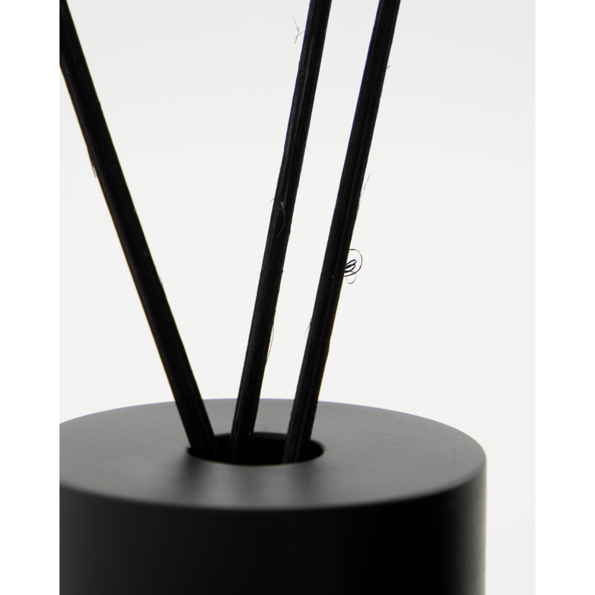 Meraki Dark Wood Diffuser - MarramTrading.com