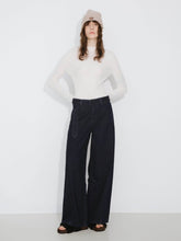 Load image into Gallery viewer, Merino Wool Turtleneck Knitwear Jumper - MarramTrading.com
