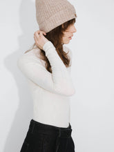 Load image into Gallery viewer, Merino Wool Turtleneck Knitwear Jumper - MarramTrading.com

