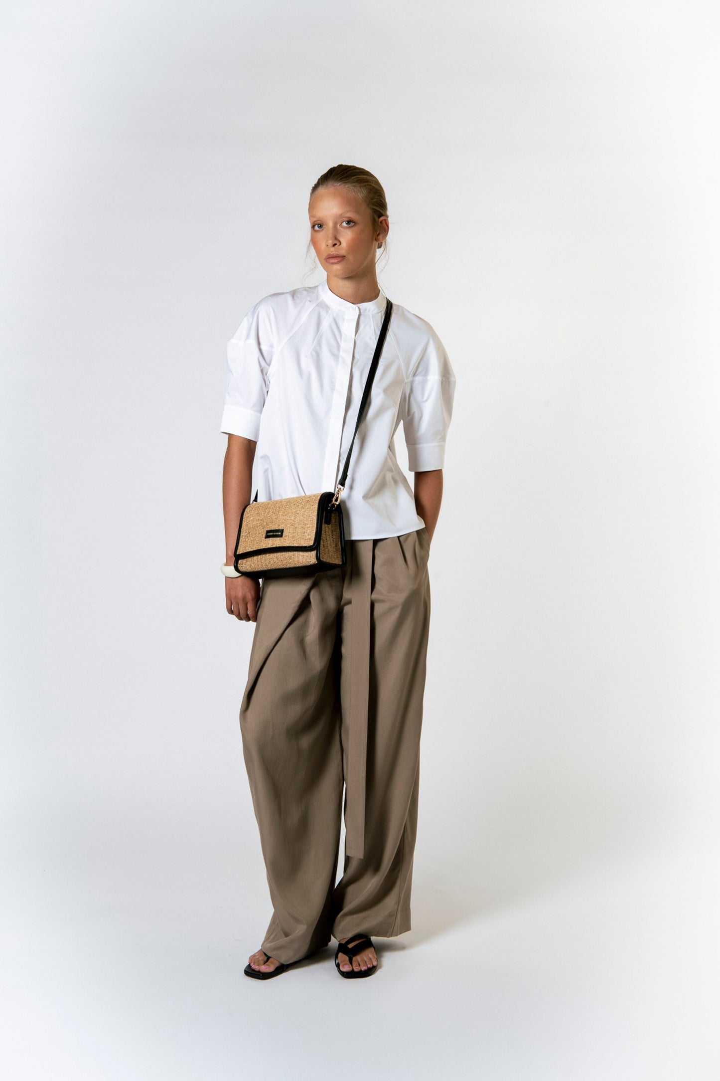 Straw messenger Shoulder Bag