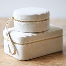 Load image into Gallery viewer, Natural Linen Jewellery Case - MarramTrading.com
