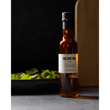 Load image into Gallery viewer, Olive Oil with Chilli - MarramTrading.com
