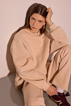Load image into Gallery viewer, OVERSIZE SWEATSHIRT - MarramTrading.com
