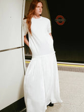 Load image into Gallery viewer, Oversized Round Neck Short Sleeve Pleated Dress - MarramTrading.com
