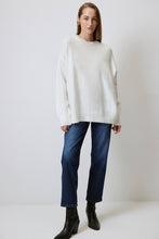 Load image into Gallery viewer, SOLID COLOUR OVERSIZED SWEATER - MarramTrading.com
