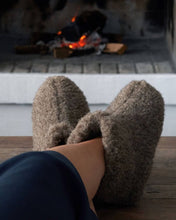 Load image into Gallery viewer, Wool slippers — Dark grey/Brown - MarramTrading.com

