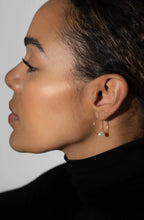 Load image into Gallery viewer, Pearl Gold Hoop Earrings
