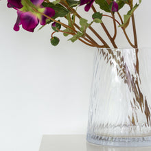 Load image into Gallery viewer, Glass Vase Clear Ripple Short
