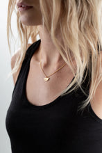Load image into Gallery viewer, Gold Fan Necklace
