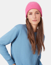 Load image into Gallery viewer, Merino Wool Beanie
